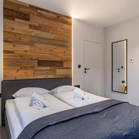 Apart-invest Gimnazjalna 5 דירה *